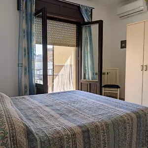 A Casa Di Angela Couette-café Trapani